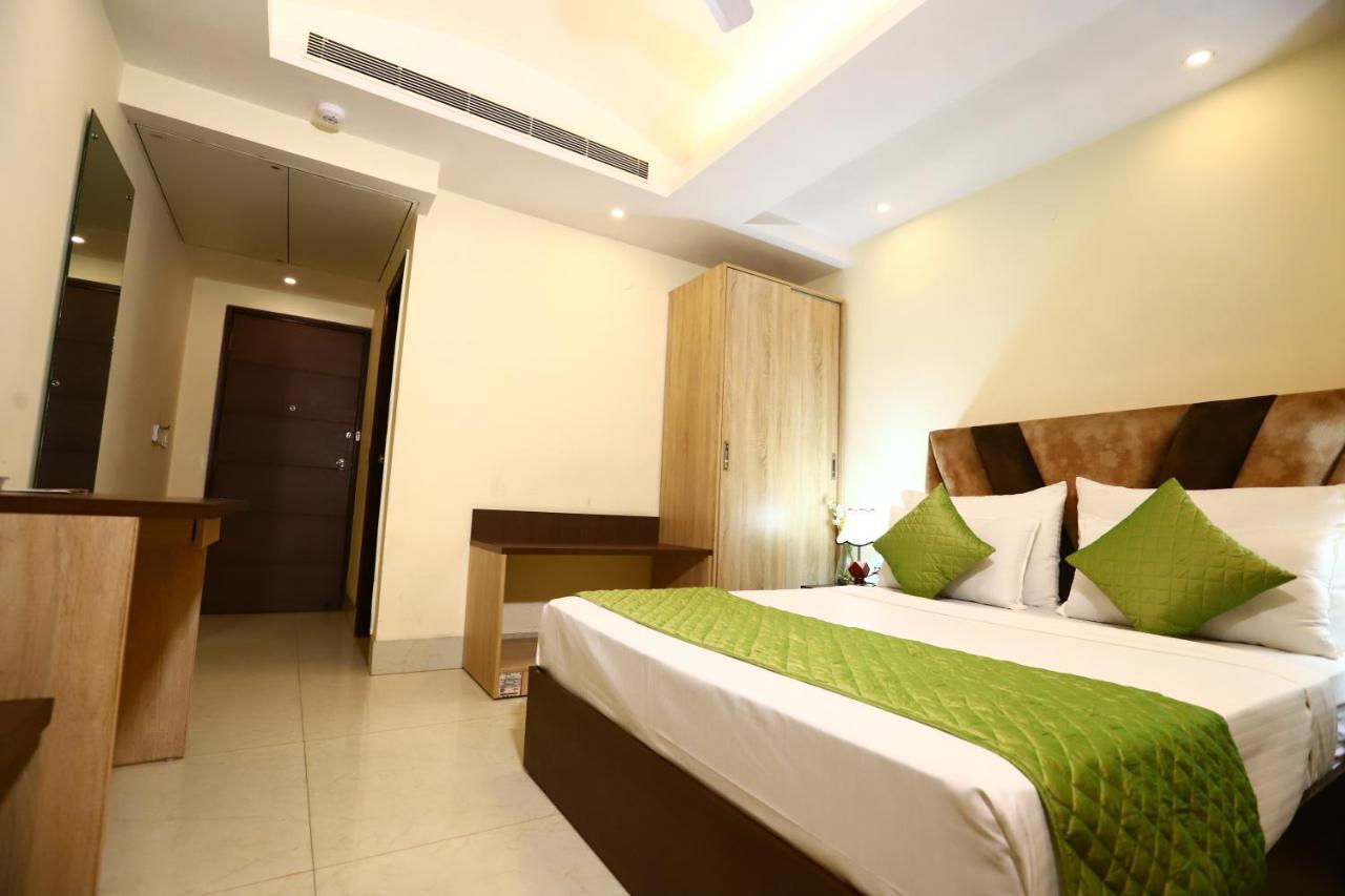 The Picasso Residency - Naraina New Delhi Nova Deli Exterior foto