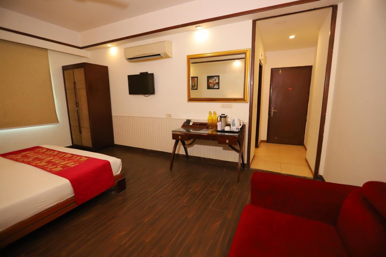 The Picasso Residency - Naraina New Delhi Nova Deli Exterior foto