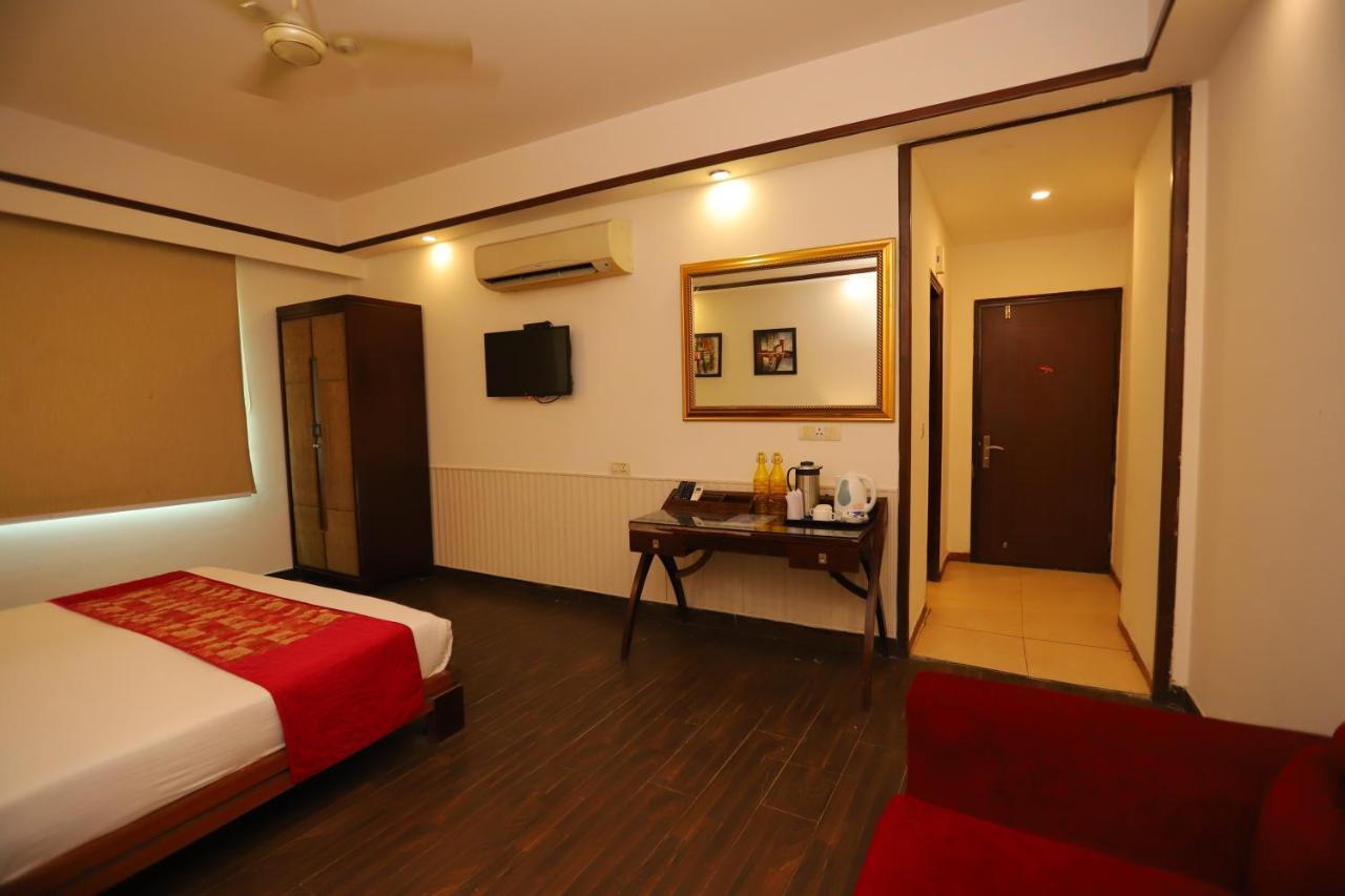 The Picasso Residency - Naraina New Delhi Nova Deli Exterior foto